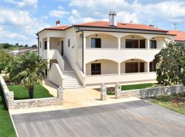 Apartmani Diana, ξενοδοχείο σε Novigrad Istria