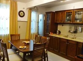 Apartment Kafedral