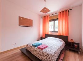 Lovely 3 bedroom for the Perfect stay in Lisbon, Hotel in Lissabon