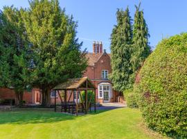 The Charlecote Pheasant, hotel near Walton Hall, Stratford-upon-Avon