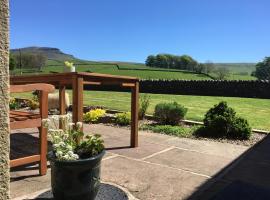 Broad Croft House, hotel with parking in Horton in Ribblesdale
