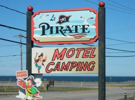 Le Pirate Motel et Camping, motel in Cap-Chat