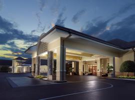 Atlanta Evergreen Lakeside Resort โรงแรมในสโตนเมาน์เทน