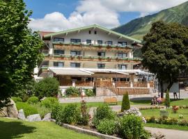 Haller's Posthotel – hotel w mieście Riezlern