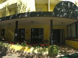 Hotel Laila, hotel a Cesenatico