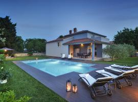 Villa Entini – hotel w mieście Vinkuran