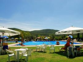 Lido Camping Village, hotel i Bolsena