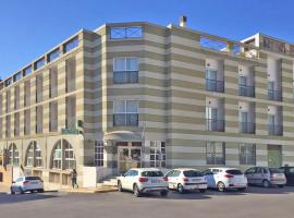ELE ANDARAX, hotel v destinaci Aguadulce