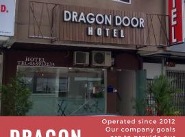 Dragon Door Hotel, hotel v destinácii Sitiawan