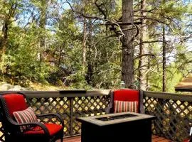 LOCATION! Nature Lovers Getaway - Close to Historic Downtown