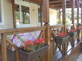 Mobile Home Cinzia, hotel v destinaci Pula