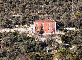 La Rossa Fantastica, hotel na may parking sa Piedimonte Matese