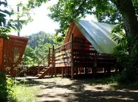 Camping La Châtaigneraie