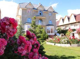 Гостевой дом "Светлана", hotel em Cholpon-Ata