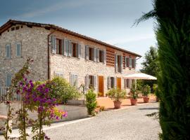 Agriturismo Casolare Lucchese, farm stay in Lucca