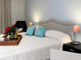 Athena Hotel、Milopótamosにあるキティラ空港 - KITの周辺ホテル