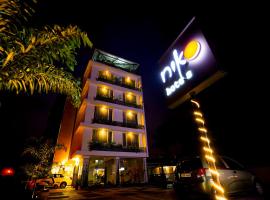 Niko Hotels, hotel cerca de Rajiv Gandhi Indoor Stadium, Kochi