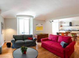 Comfort For Groups & Families in city center