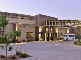 Cresta Maun Hotel, hotel em Maun