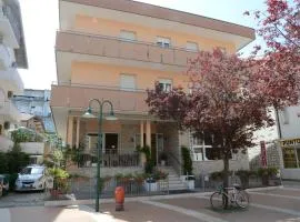 Albergo Larenzia
