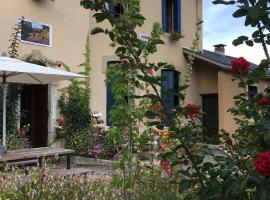 Le Sapin Rouge, hotel v destinaci Artigues
