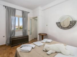 Uncle's Titikas Adamas, hotel en Adamas