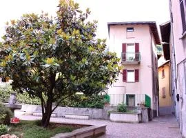 LA MAGNOLIA Guests House