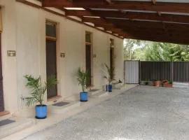 Truro weighbridge motel