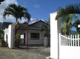 Elilia's Haven, holiday home in Beau Vallon