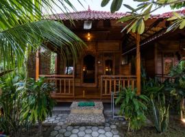 Putra 7 Cottage, hotel v destinaci Nusa Lembongan
