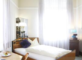 Hotel Villa Brenner, hotel v destinaci Grünstadt
