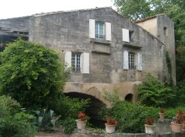 Moulin du Pont d'Alzon, hotell sihtkohas Uzès