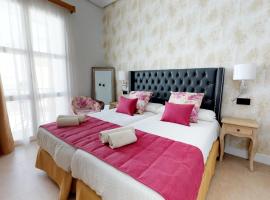 Hostal Boutique La Española by Bossh Hotels, hotell i Rota