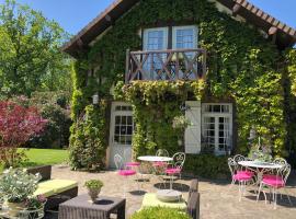 Domaine du Vertbois, bed and breakfast a La Haye-du-Theil