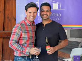 La Casona de Castilnovo - Gay Men Only, hotel med parkering i Valdesaz