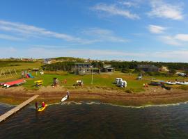 Centre nautique de l'Istorlet, holiday park in Havre-Aubert