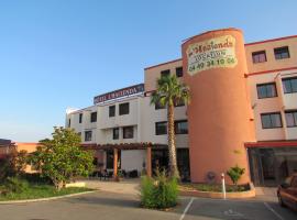 Hôtel L'Hacienda, hotel near Marseille Provence Airport - MRS, Châteauneuf-lès-Martigues