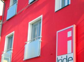 Iride Guest House, hotel v destinaci Oristano