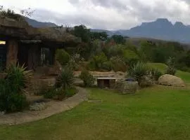 Inkunzi Cave