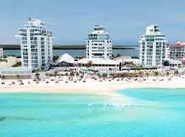 Oleo Cancun Playa All Inclusive Resort