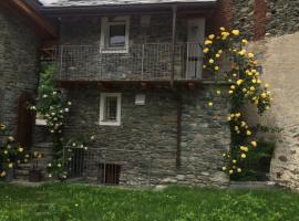 Chez Sylvie Vda-Issogne-001, Hotel in Issogne