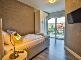 So&sol boutique Hotel, Tuzla, hotel di Tuzla