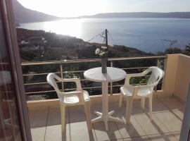 Olympic View Guesthouse, hotel near Ancient City of Aptera, Kalami