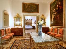 Casa Delmonte - Turismo de Interior, hotel near Passeig del Born Avenue, Palma de Mallorca