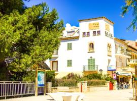 Apartamentos Torre Playa, hotel a Port de Pollença