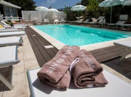 Hotel Villa Serena, hotell i Castellammare di Stabia