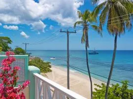 Carib Edge AC beach penthouse, near amenities