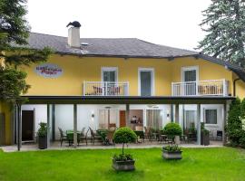 Gästehaus Wrann, homestay in Velden am Wörthersee