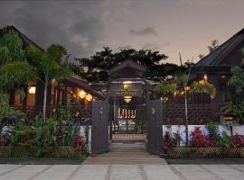 La Maison Birmane Boutique Hotel, hotel perto de Maing Thauk Bridge, Nyaung Shwe