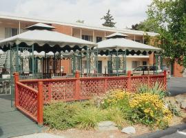 Meadow Court Inn - Ithaca, hotel with parking in Ithaca